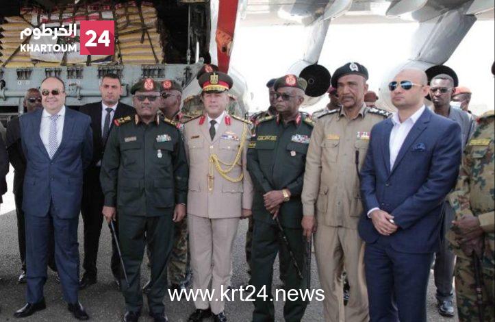 السودان يستقبل أول دفعة من شحنة مساعدات إنسانية مقدمة من مصر