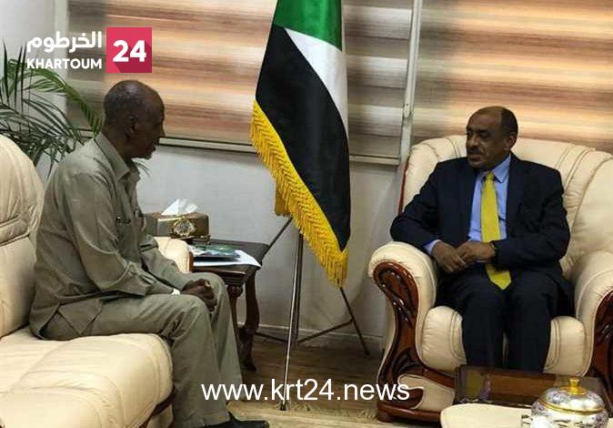 وزير الخارجية ومبعوث «ايقاد» يبحثان السلام في جوبا