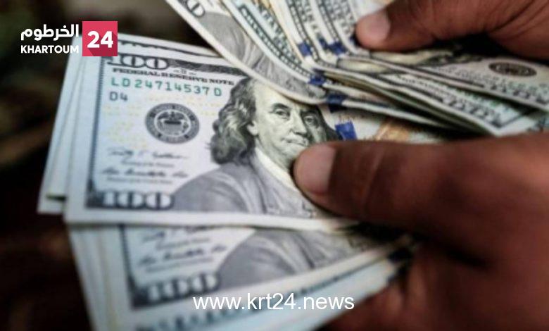 الدولار يرتفع في البنوك والمركزي يواصل تلبية طلبات المصارف من النقد الأجنبي