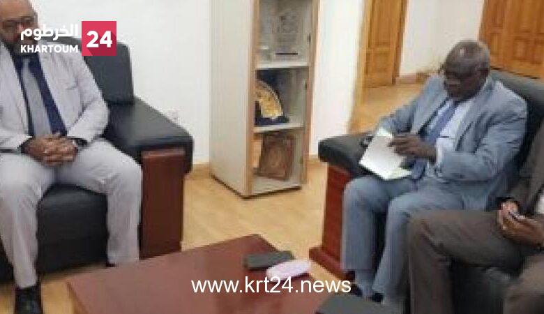 تفاهمات لتطوير قطار المواصلات والنقل النهري بالخرطوم