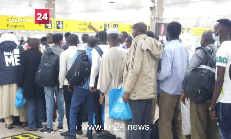 مطار الخرطوم يستقبل “158” سودانيا عائدا من ليبيا – الخرطوم24