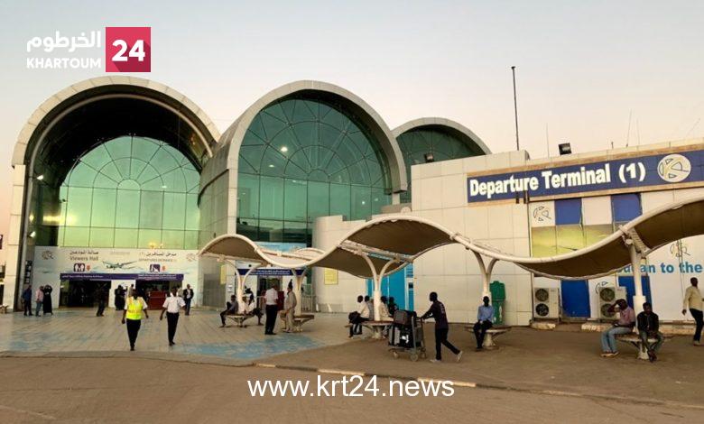 نهب سيارة مواطن تحت تهديد السلاح أمام مطار الخرطوم – الخرطوم24