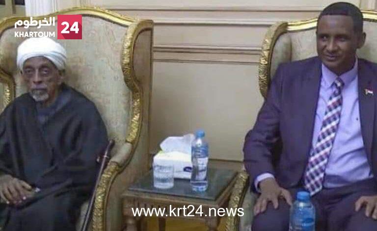 نائب رئيس مجلس السيادة الفريق أول محمد حمدان دقلو، يسجل زيارة لمولانا محمد عثمان الميرغني رئيس الحزب الاتحادي الأصل وزعيم الختمية.