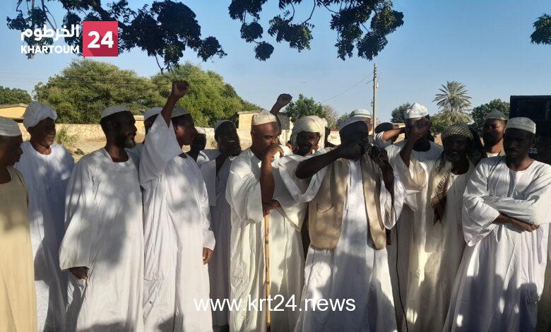 اعتصام مزارعي هيئة السوكي الزراعية وسط مطالبة بإقالة المدير