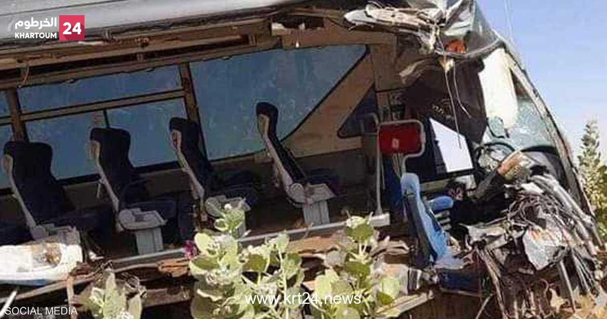 بالصور.. قتلى في حادث مروع بالسودان
