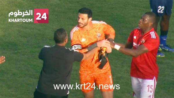 مفاجأة بشأن مباراة الهلال والأهلي ورد حاسم من(كاف)