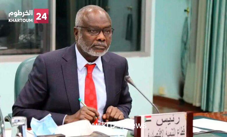 اجتماع بمجلس الوزراء يستعرض تقريرا عن عبور الذهب عبر مطار الخرطوم