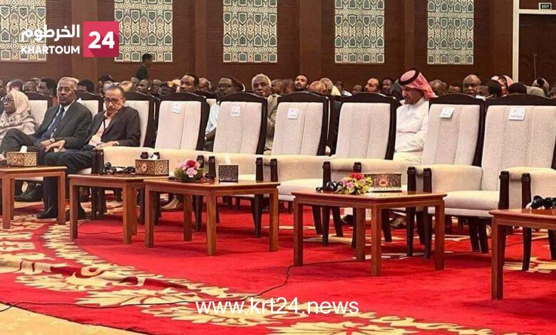 عاجل .. مصادر للجزيرة مباشر: تأجيل التوقيع على الاتفاق السياسي النهائي إلى موعد يحدد لاحقاً.