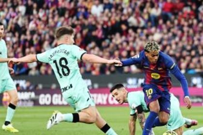 برشلونة يحقق فوزاً كاسحاً في ليلة العودة لكامب نو