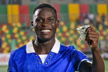 الكاف يقرر تغريم الهلال السوداني وإيقاف جان كلود