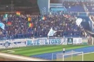 الهلال يشطب أربعة من محترفيه الأجانب