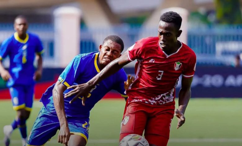 منتخب السودان يتوج بكأس بطولة سيكافا